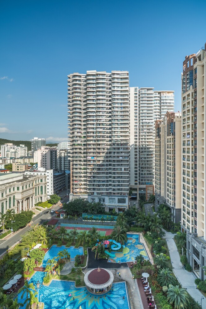 Sanya Baohong Shang Haihuating boutique hotel — 4-Star Luxury Hotel in Sanya, People's Republic of China