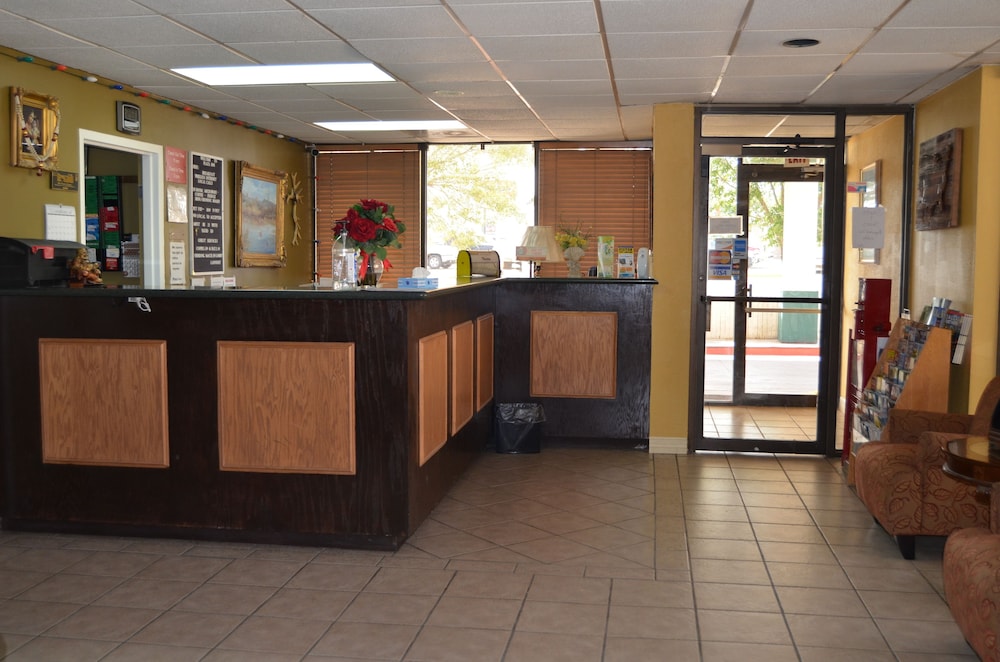 Plaza Inn Big Spring - photo 3