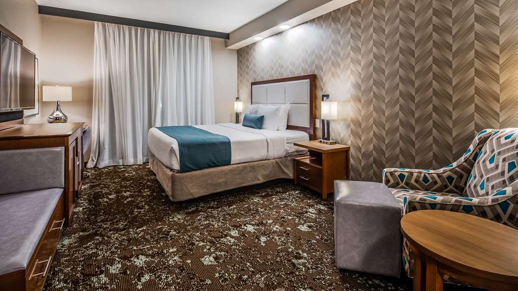 Best Western Premier Ankeny Hotel — Ankeny — photo 3