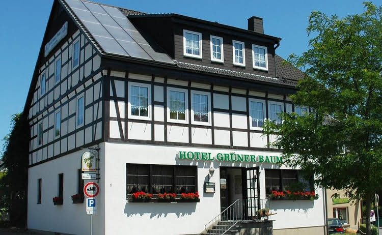 Hotel Grüner Baum - last minute hotel in Stollberg