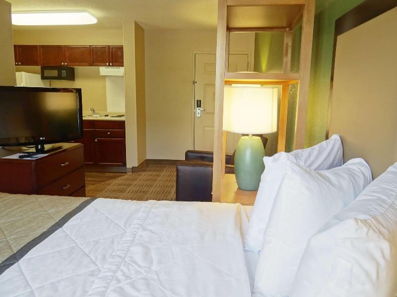Extended Stay America Suites Kansas City Lenexa 87th St - photo 23
