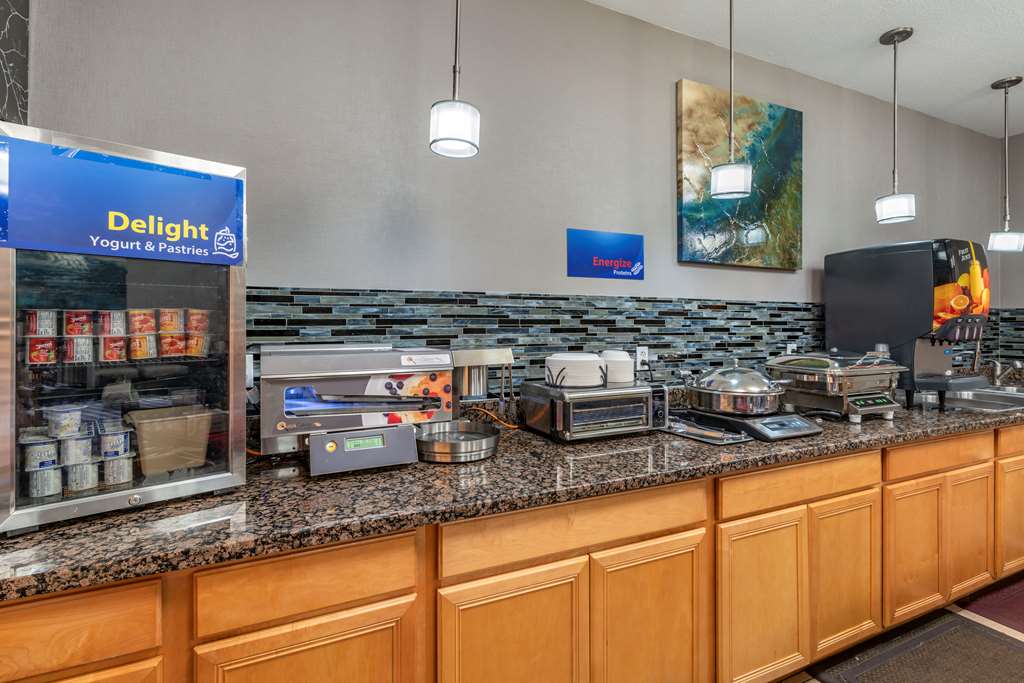Best Western Newberg Inn - photo 7