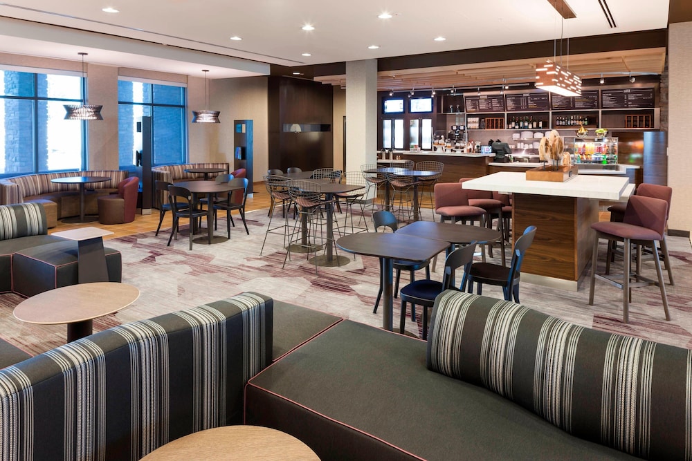 Courtyard by Marriott Fort Worth at Alliance Town Center - photo 32