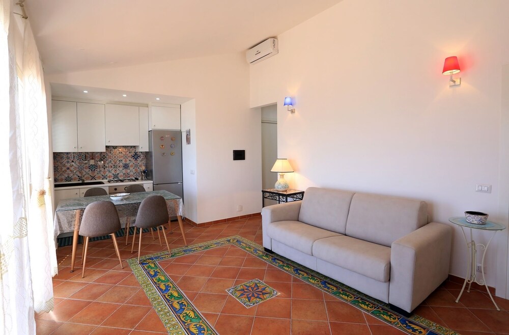 Il Porticciolo — 4-Star Luxury Hotel in Santa Croce Camerina, Italy