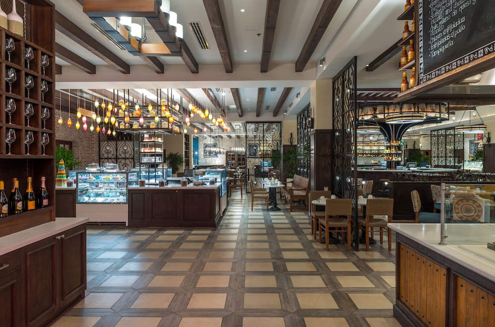 Food court