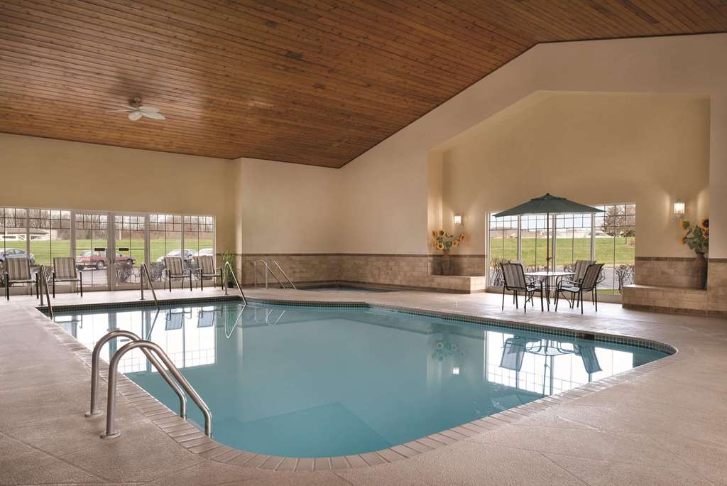 Country Inn & Suites by Radisson Germantown WI - photo 19