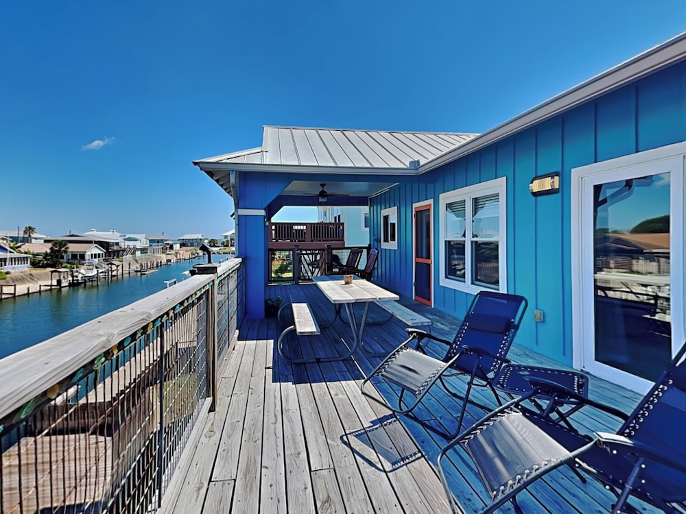 Pickled Pirate in Rockport, United States