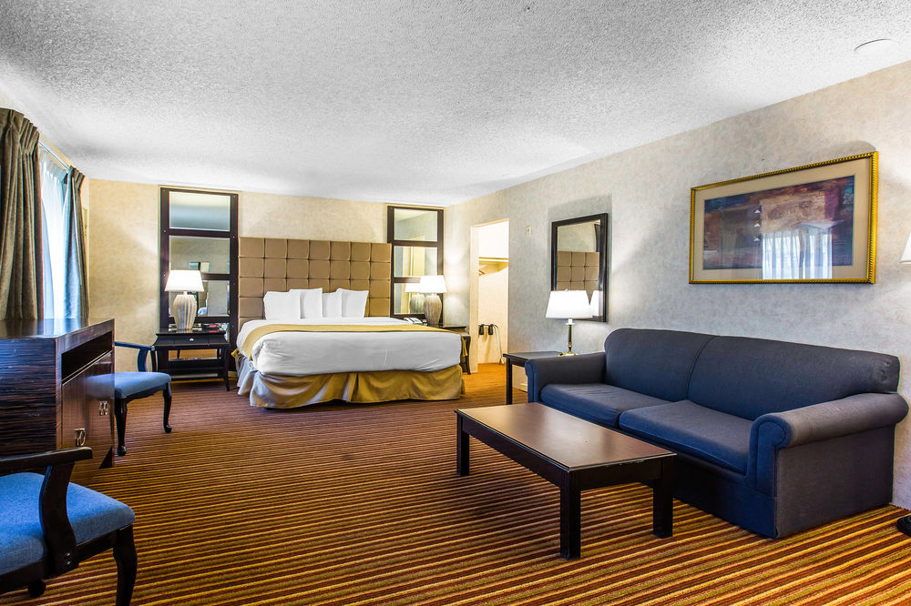 Rodeway Inn & Suites El Cajon San Diego East - photo 25