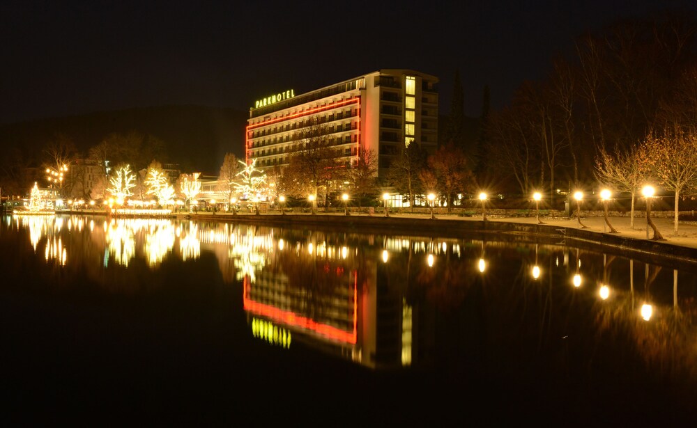 Parkhotel Pörtschach Das Hotelresort mit Insellage am Wörthersee in Poertschach Am Woerthersee, Austria