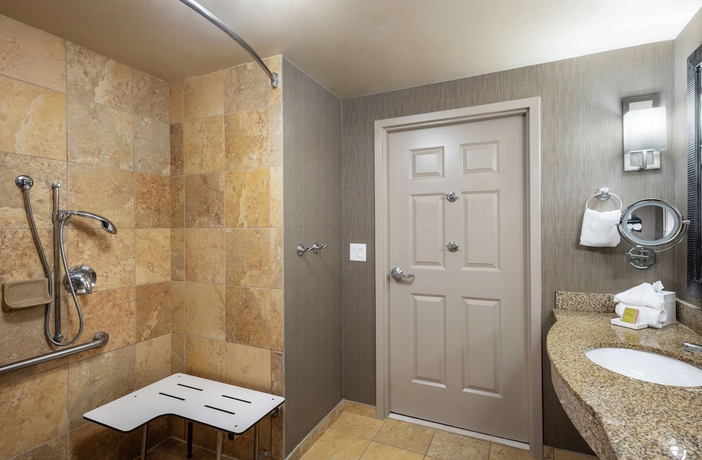 Hilton Columbia Center - photo 36