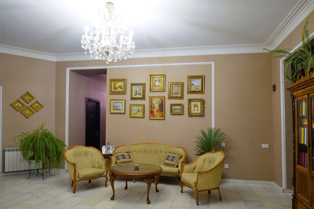 La Strada - carbon neutral hotel in Tbilisi