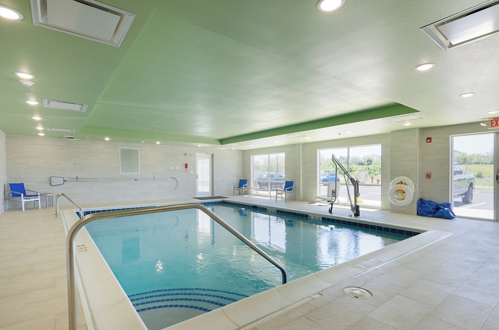 Holiday Inn Express & Suites Abingdon by IHG - photo 5