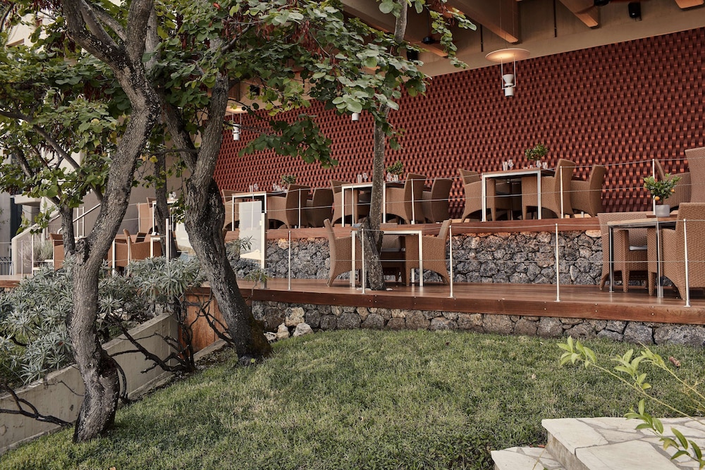 מזון ומשקאות