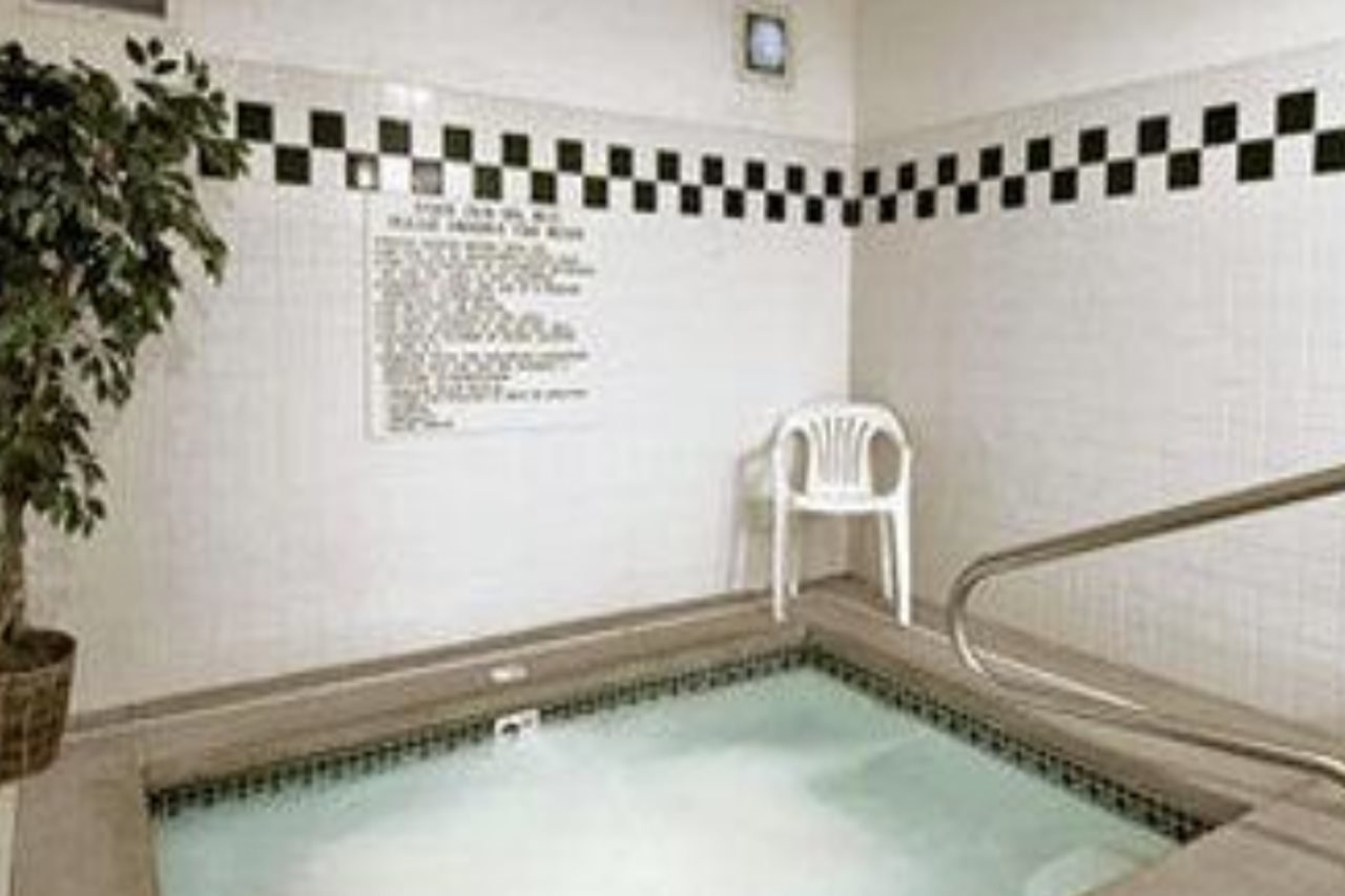 Super 8 Gresham Portland Area - photo 9