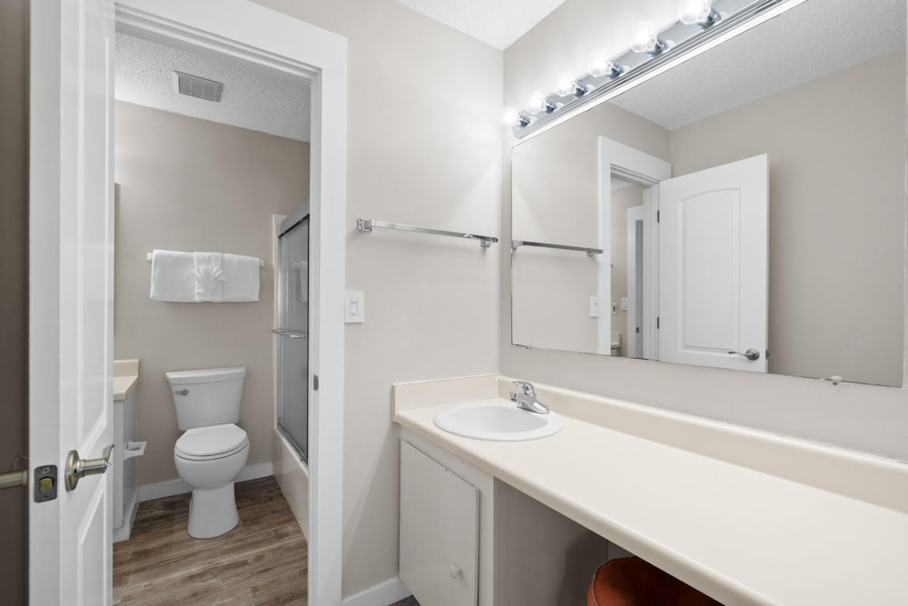 Portside Resort Pet Friendly Rentals by Panhandle Getaways - photo 91