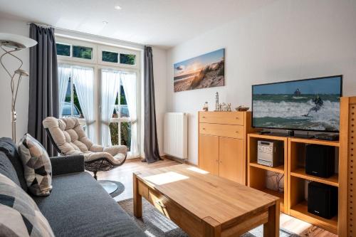 Villa Eden Binz Typ 3 Apartment 11 — 4-Star Luxury Hotel in Ostseebad Binz, Germany