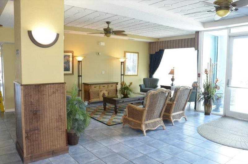 Coconut Palms Beach Resort - photo 13