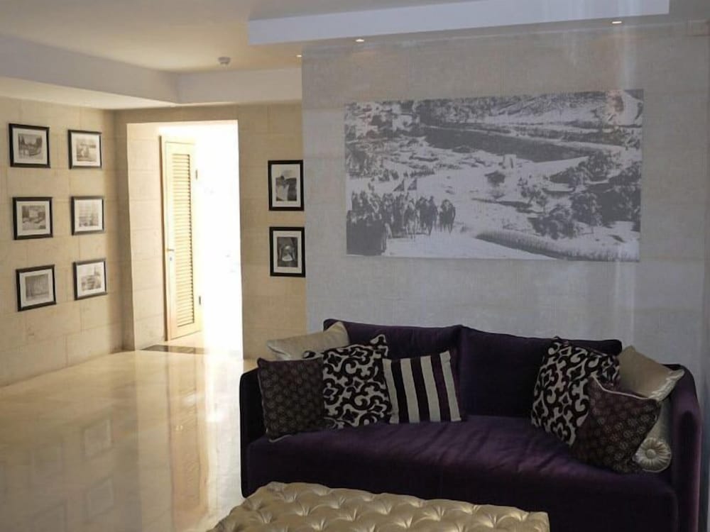 Gold Residence — Jerusalem — photo 3