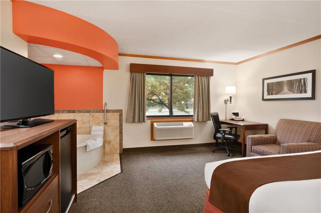 AmericInn by Wyndham Virginia - photo 31