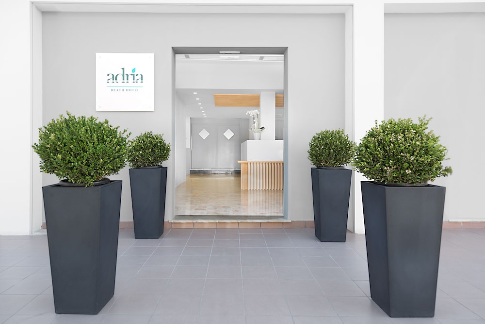Hotel Adria — hotel in Alba Adriatica