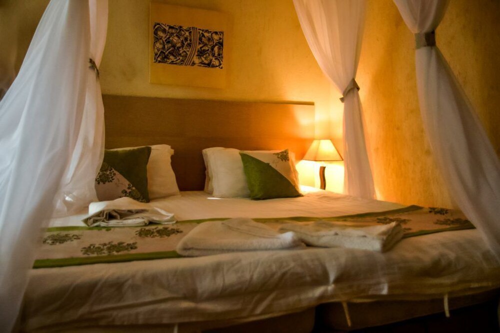 Sandal Wood Hotel in Athi River, Kenya