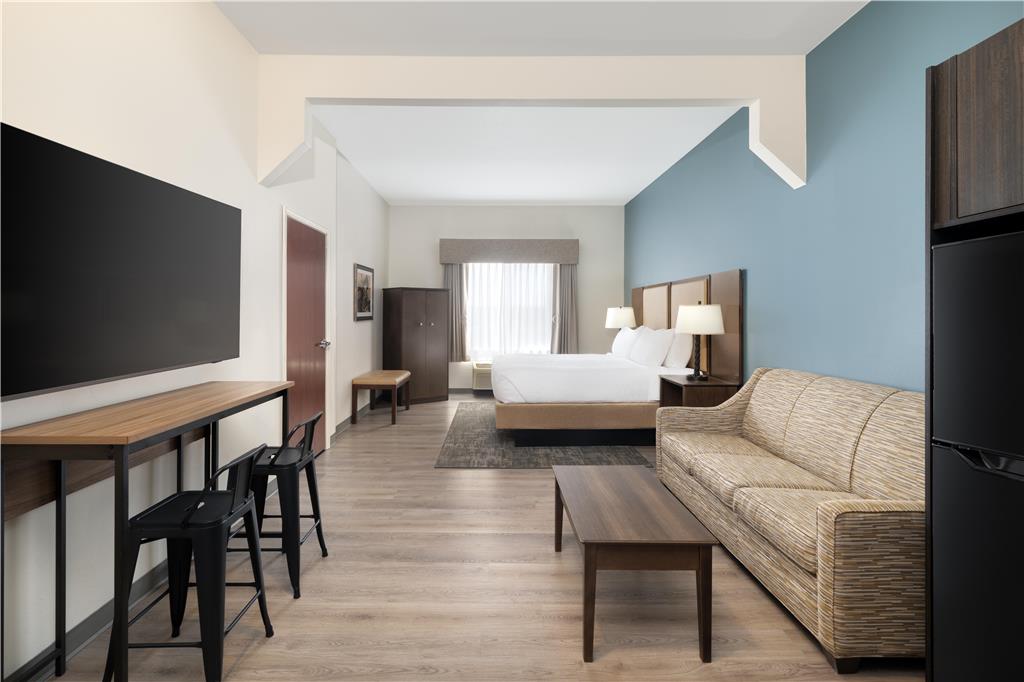 Best Western Plus Frontier Inn - photo 24