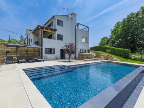 Holiday Home Rokvilla by Interhome — 4-Star Luxury Hotel in Motovun, Croatia