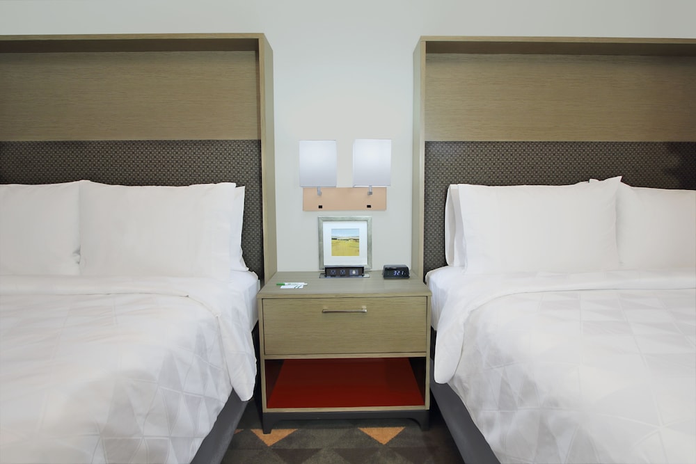 Holiday Inn Hattiesburg North by IHG - photo 3