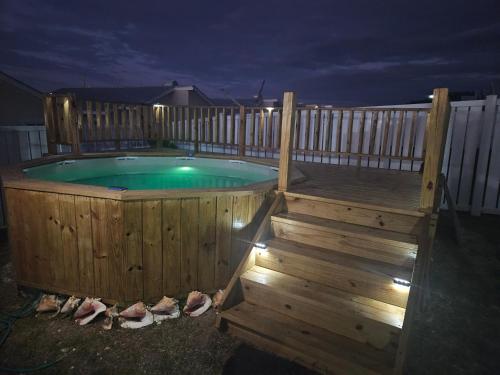 Summer Breeze Villa — 4-Star Luxury Hotel in Lucea, Jamaica