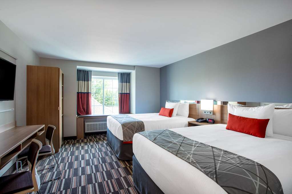 Microtel Inn & Suites by Wyndham Amsterdam - photo 33