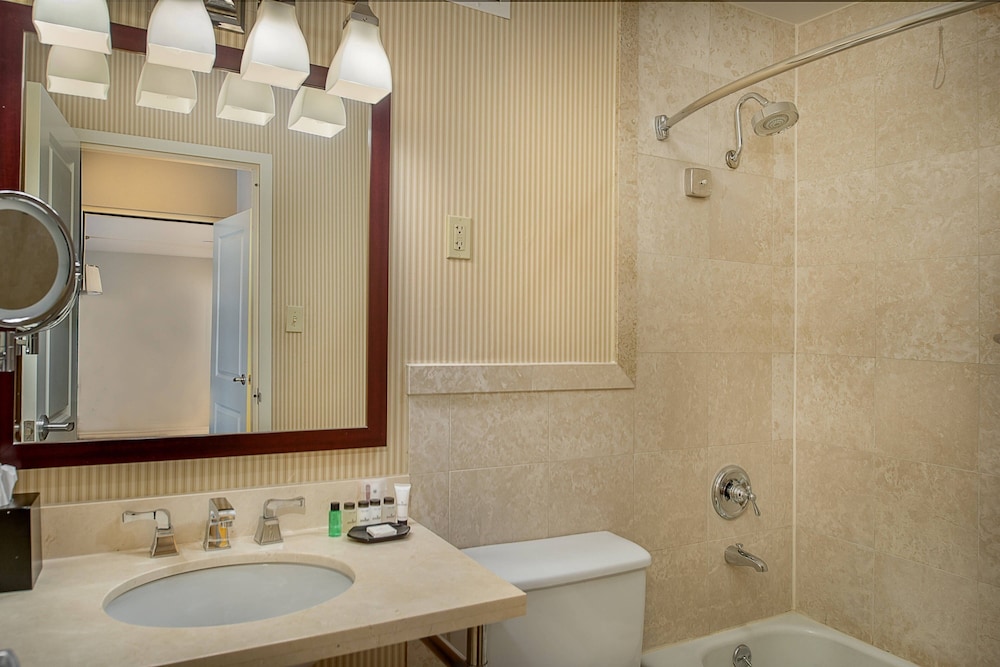 Sheraton Westport Chalet Hotel St. Louis - photo 40
