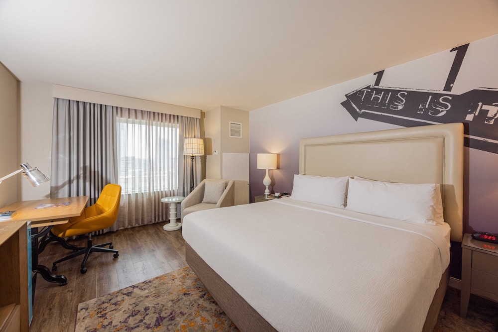 Hotel Indigo Austin Downtown University by IHG - photo 19