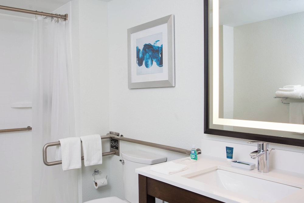 Four Points by Sheraton Eastham Cape Cod - photo 54