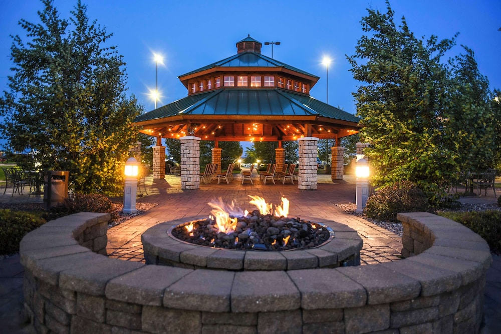 Hilton Garden Inn Watertown Thousand Islands - photo 82