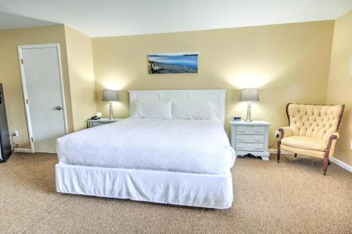 East Shore Lodging - photo 36