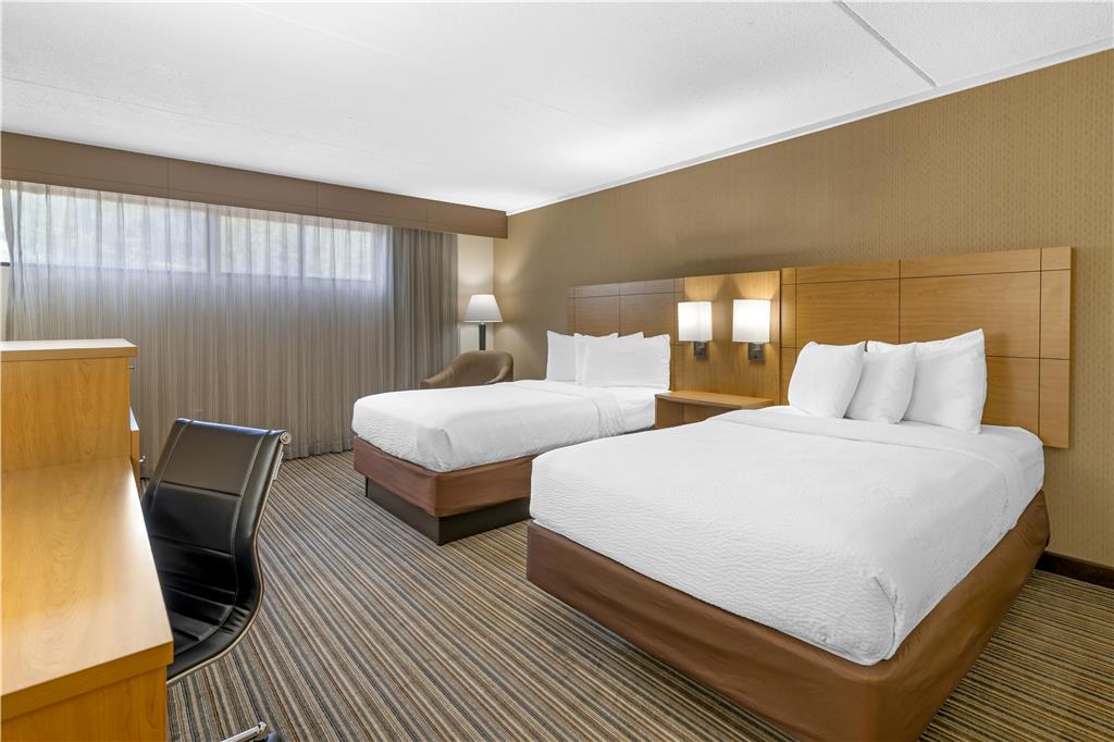 Best Western Royal Plaza Hotel & Trade Center - photo 31