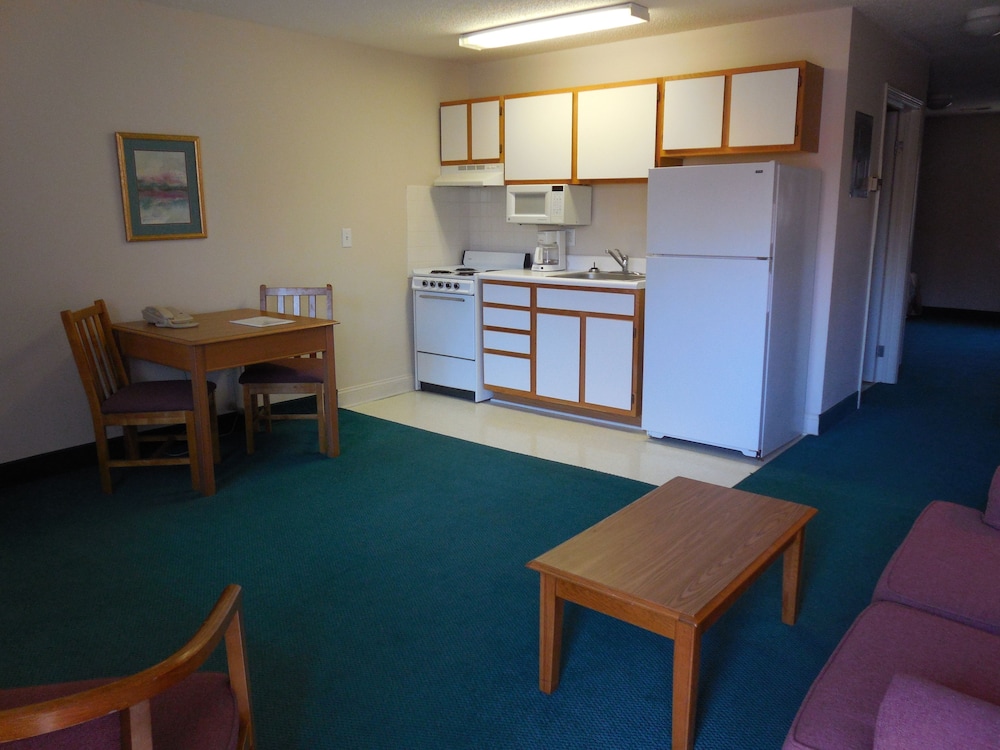 Affordable Suites Salisbury - photo 13