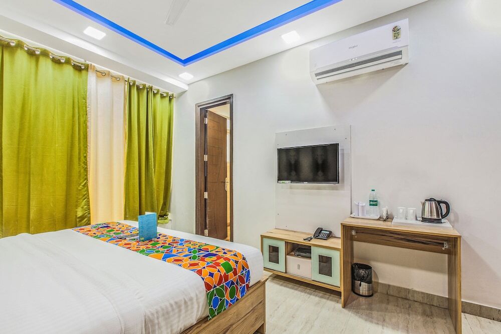 FabHotel Comfort Dome Premium