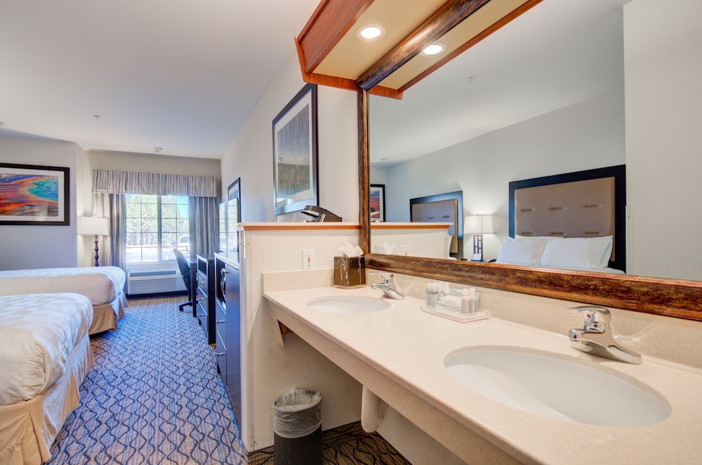 Holiday Inn West Yellowstone by IHG. - photo 99