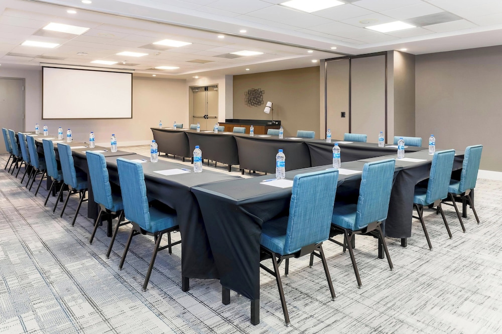 Four Points by Sheraton Ontario Rancho Cucamonga - photo 29