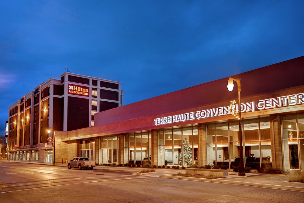 Hilton Garden Inn Terre Haute - photo 102