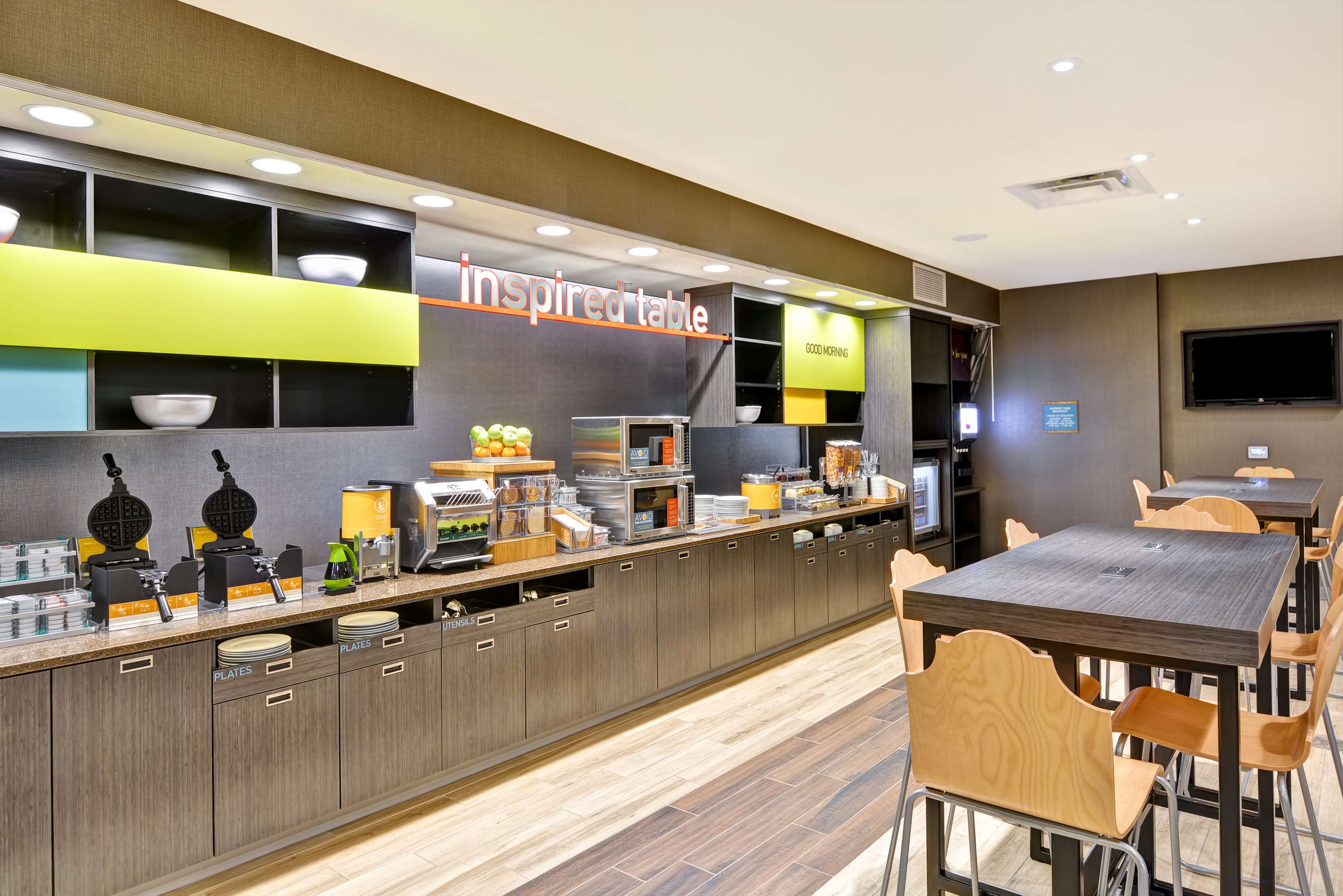 Home2 Suites by Hilton Green Bay - photo 11