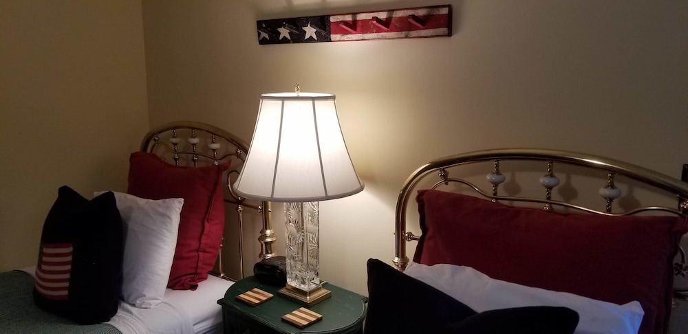 Inn at Clearwater Pond - photo 26