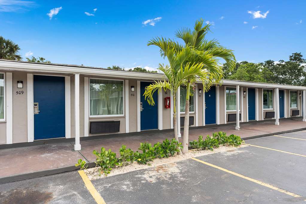 Travelodge by Wyndham Kissimmee Orlando - featured photo