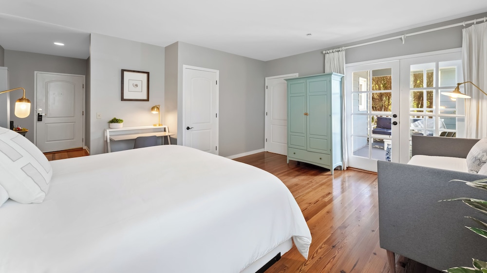 Inn at Playa del Rey - photo 33