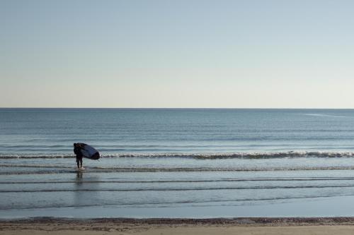 Lazuli Sea View Beachfront Ap 405