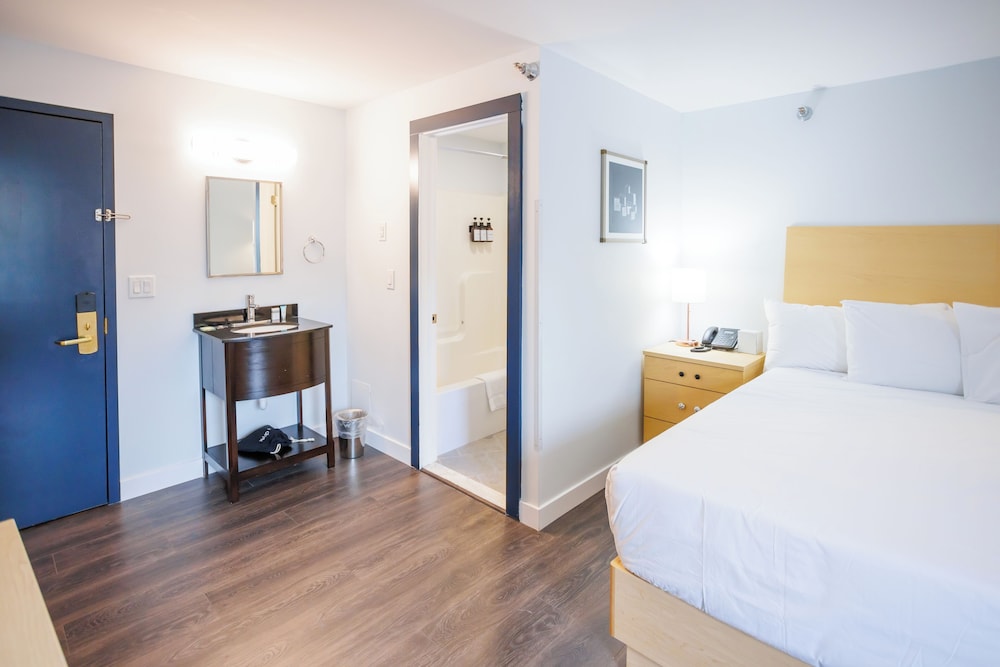 Hotel Callista - photo 10
