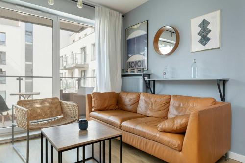 Chmielna Riverside Premium Apartment with Parking in the City Centre by Noclegi Renters — 4-Star Luxury Hotel in Gdansk, Poland