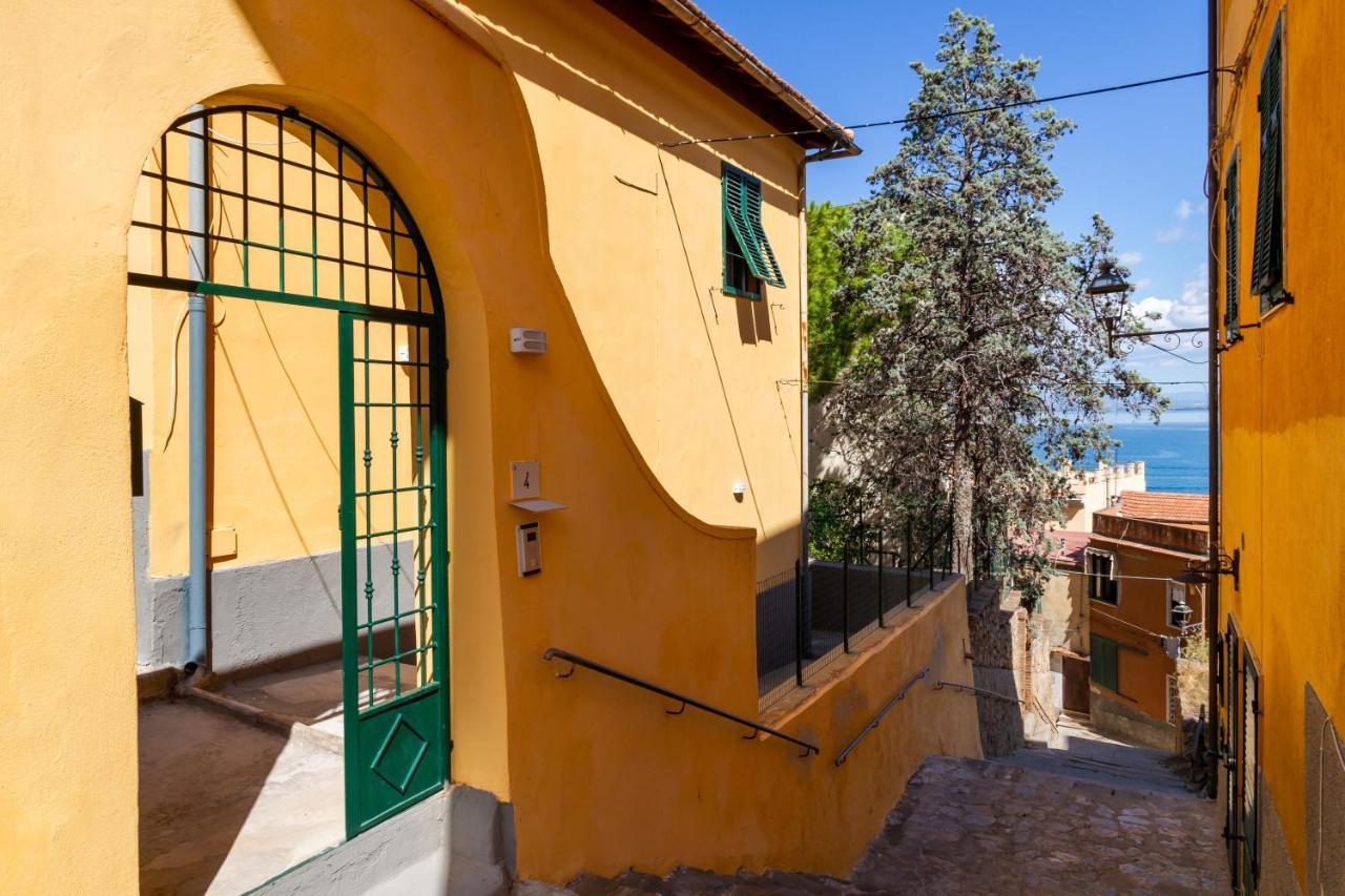 Casa la Fortezza — 4-Star Luxury Hotel in Porto Santo Stefano, Italy