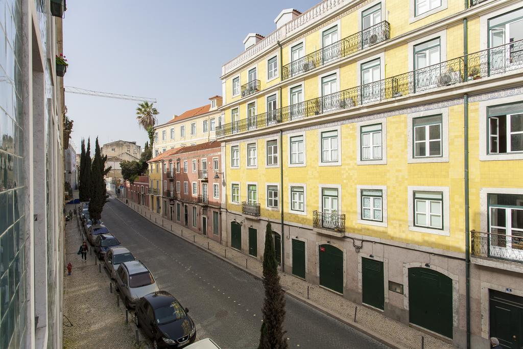 Campania 2 bedrooms and parking in Estrela — 4-Star Luxury Hotel in Lisbon, Portugal